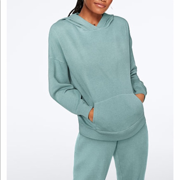 NIP Victoria’s Secret Pink pullover sweatshirt XS - Picture 1 of 8